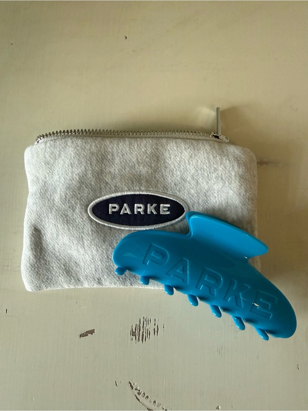 Parke hair clip and pouch • NWT • Dark Blue